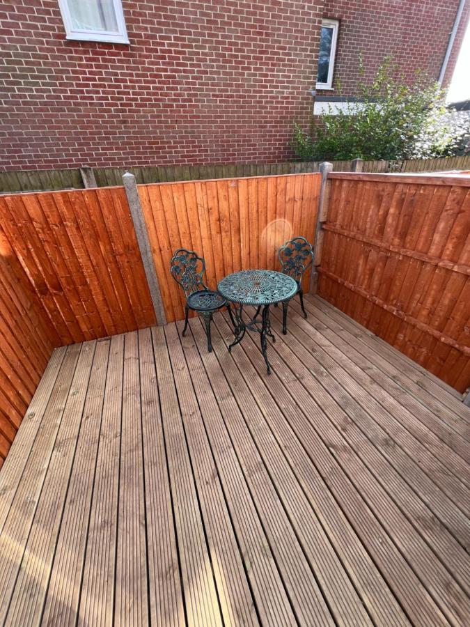 Flat 8, 10 St Johns Apartamento Bournemouth Exterior foto